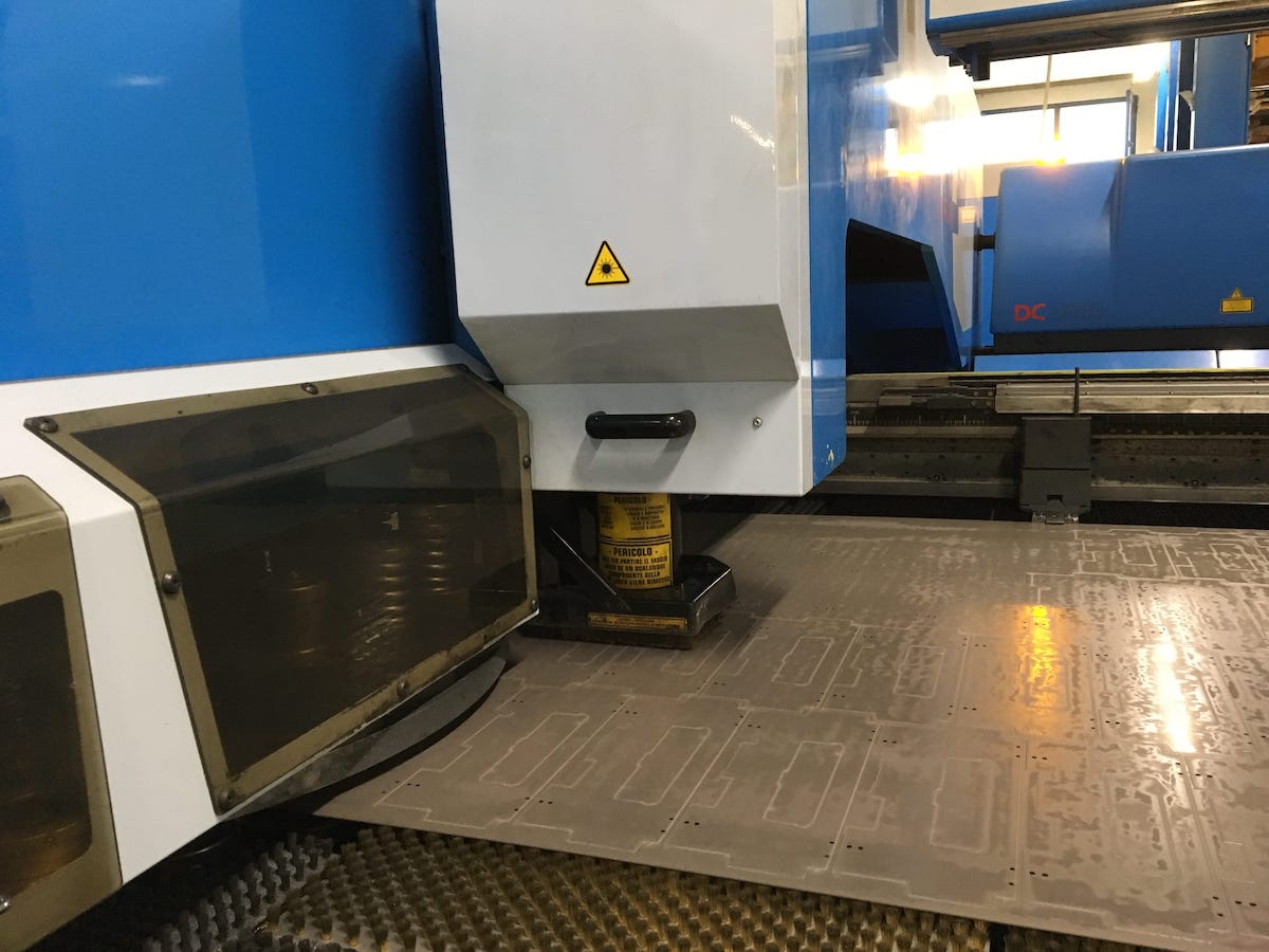 Verniciatura a polveri e taglio laser